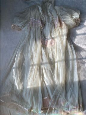 Vintage Sheer Ivory and Blush Nightgown Chemise and Robe Set